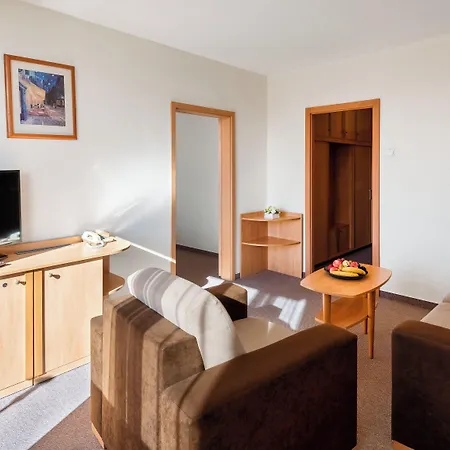 Hunguest Freya Hotell 3*