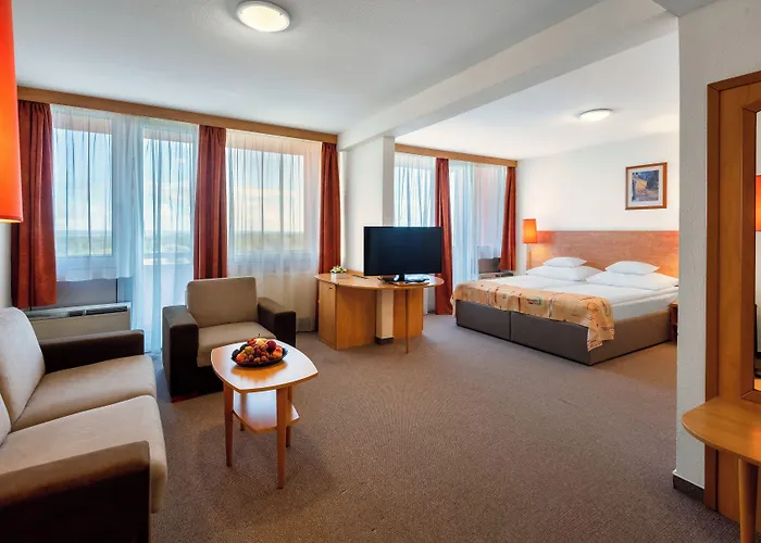 Hunguest Freya 3*